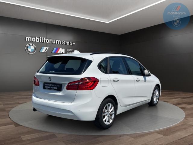 BMW 218 Active Tourer i Park-Assistent LED NAVI ALU