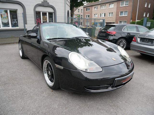 996