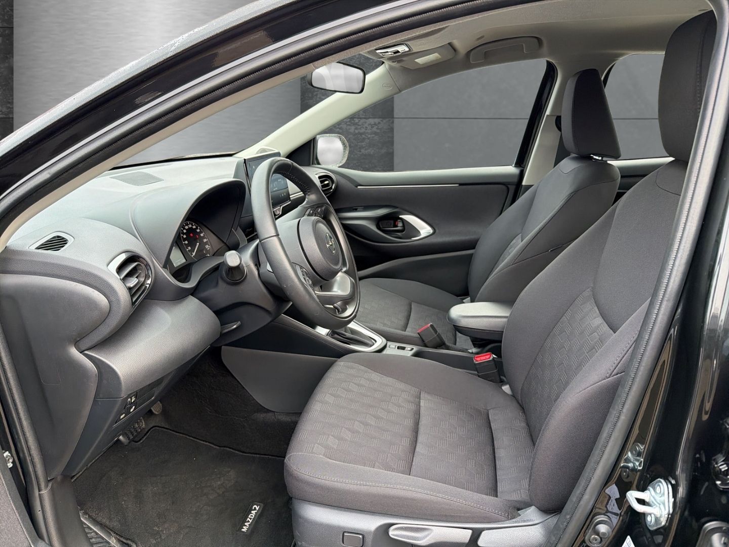 Mazda 2 Hybrid - Bild 6