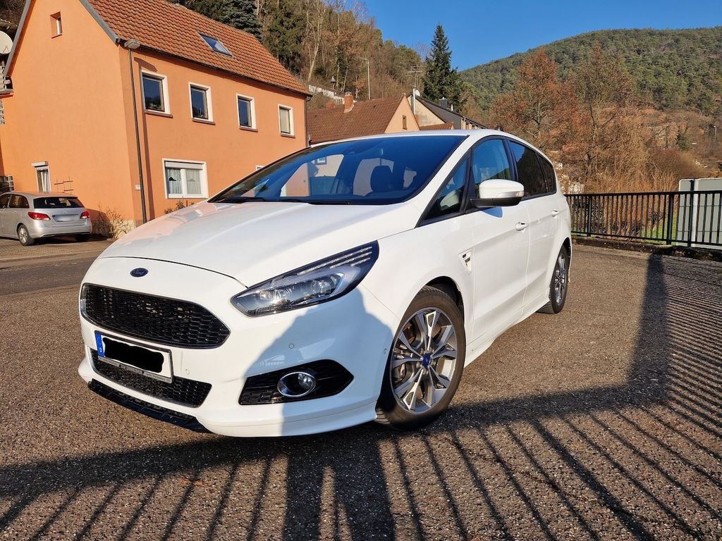 Image of Ford S-Max