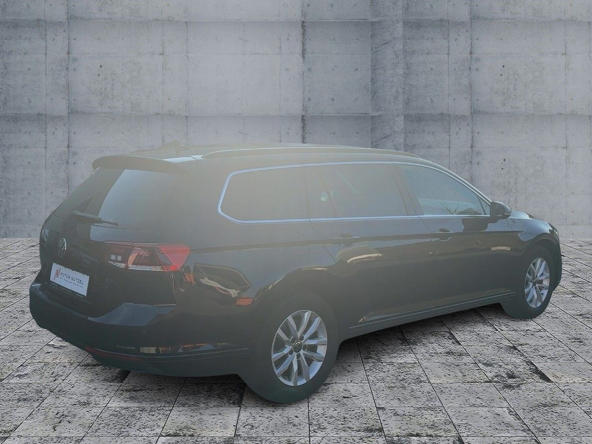 Volkswagen Passat Variant - Bild 6