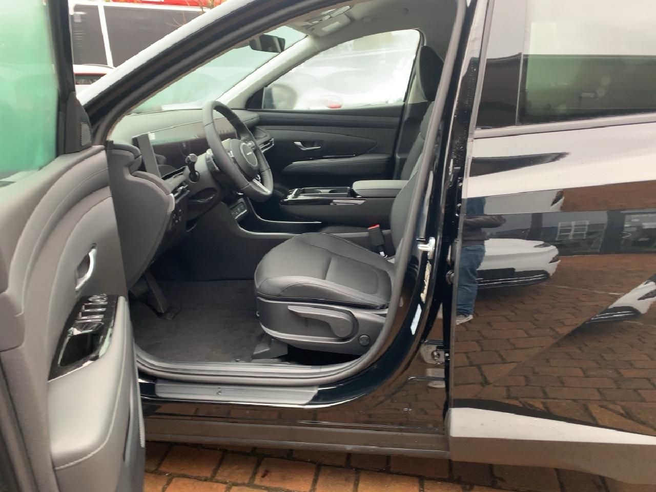 Fahrzeugabbildung Hyundai TUCSON Trend Hybrid 2WD*