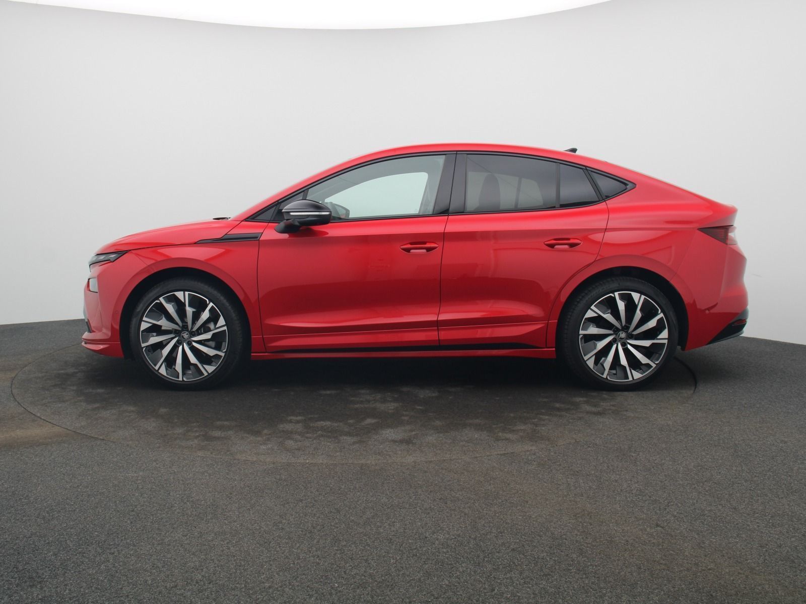 Skoda Enyaq Coupé Sportline 85/ Maxx, Pano, Matrix, WP imagem 3