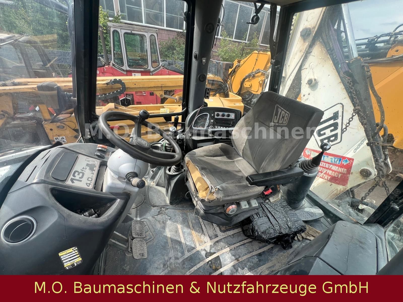 Fahrzeugabbildung JCB 3CX Turbo