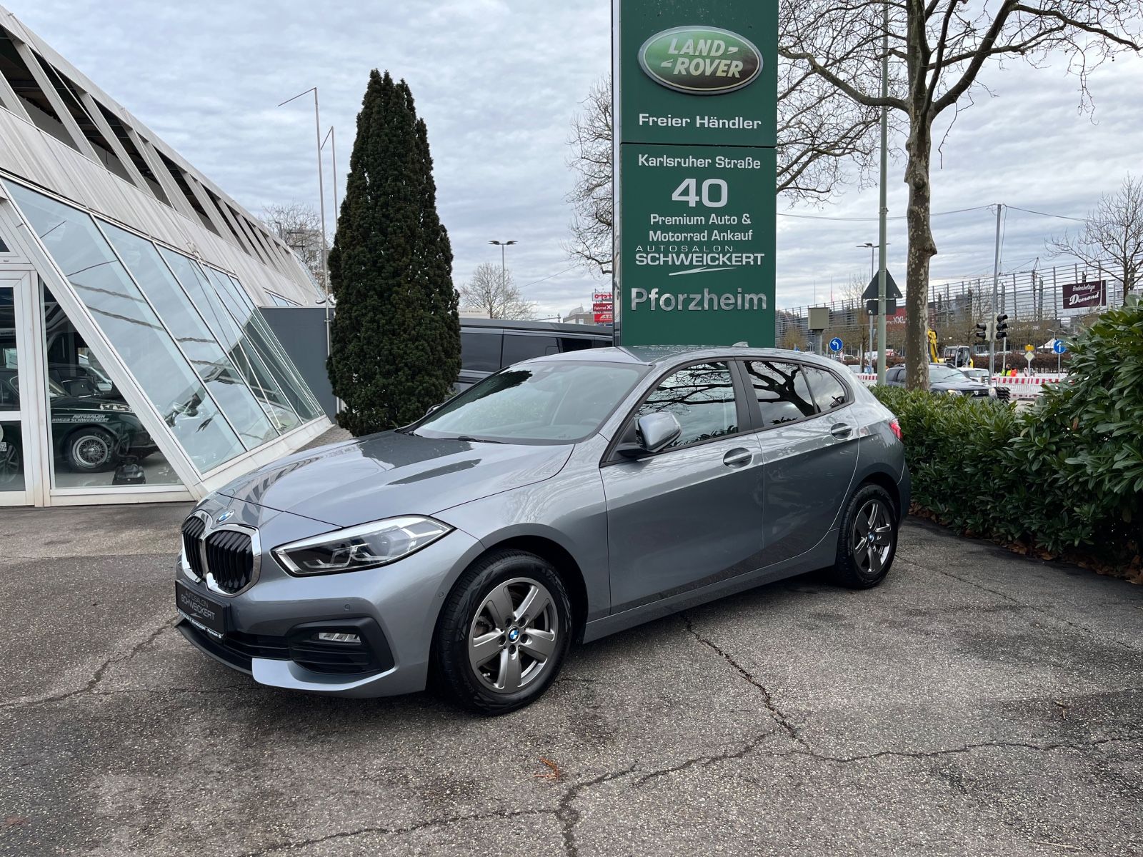 BMW 118i Advantage *1.Hand*MwSt.*AHK*