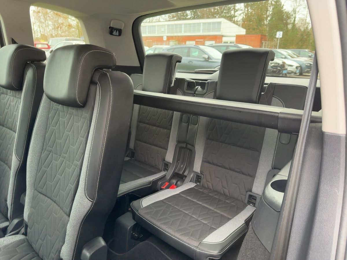 Volkswagen Touran - Bild 16