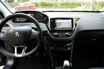 Fahrzeugabbildung Peugeot 2008 Allure