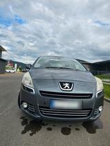 Peugeot PEUGEOT 5008 HDI Automatik Premium 165 PS - Peugeot 5008: Premium
