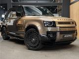 Land Rover Defender HERITAGE P300e X-Dynamic HSE Pano 2.0 P - Land Rover Defender HSE mit Hybrid-Antrieb (Benzin/Elektro)