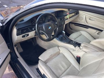 BMW 320 - 5