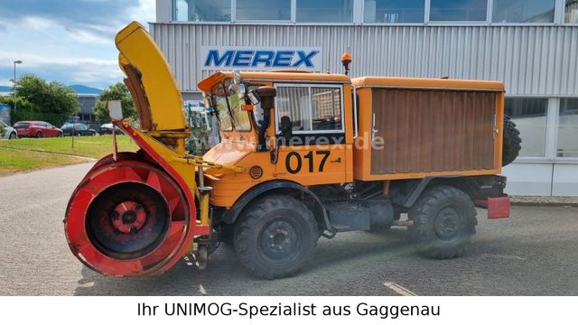 Unimog U900 / 406 Cabrio - Schneefräse