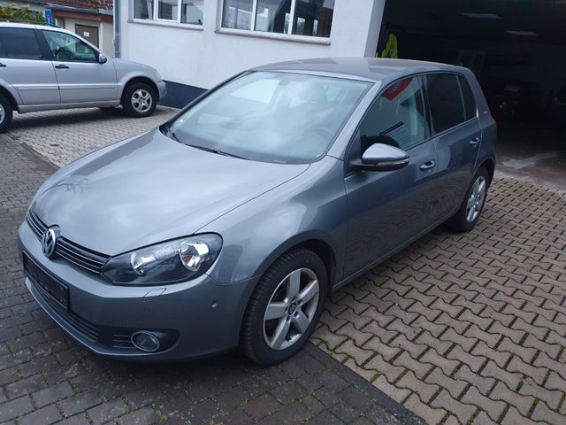 Volkswagen Golf 1.2 TSI 63 kW Team