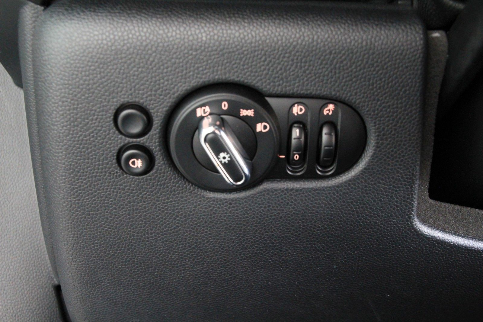 Fahrzeugabbildung MINI John Cooper Works