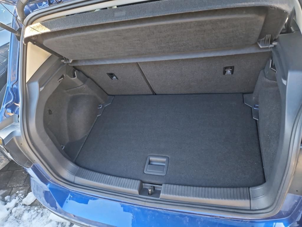 T-Cross 1.0 TSI Active *NAVI*KAMERA*