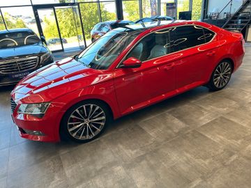 Skoda Superb Lim. L&K 4x4 *Leder*TÜV*Sitzh.*Sitzbelüft