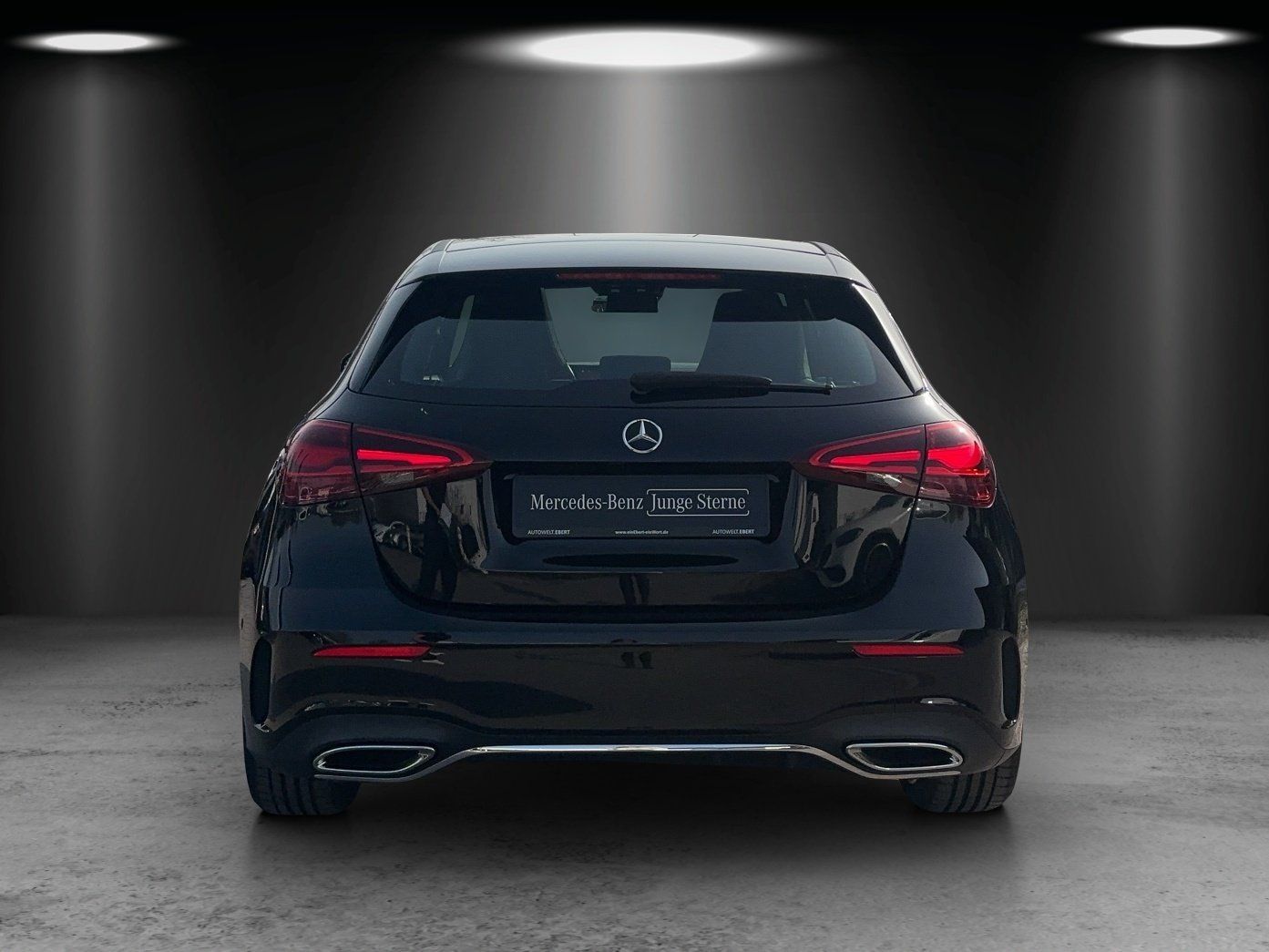 Fahrzeugabbildung Mercedes-Benz A 250 4M AMG Premium Standhz Pano Burme WinterPk