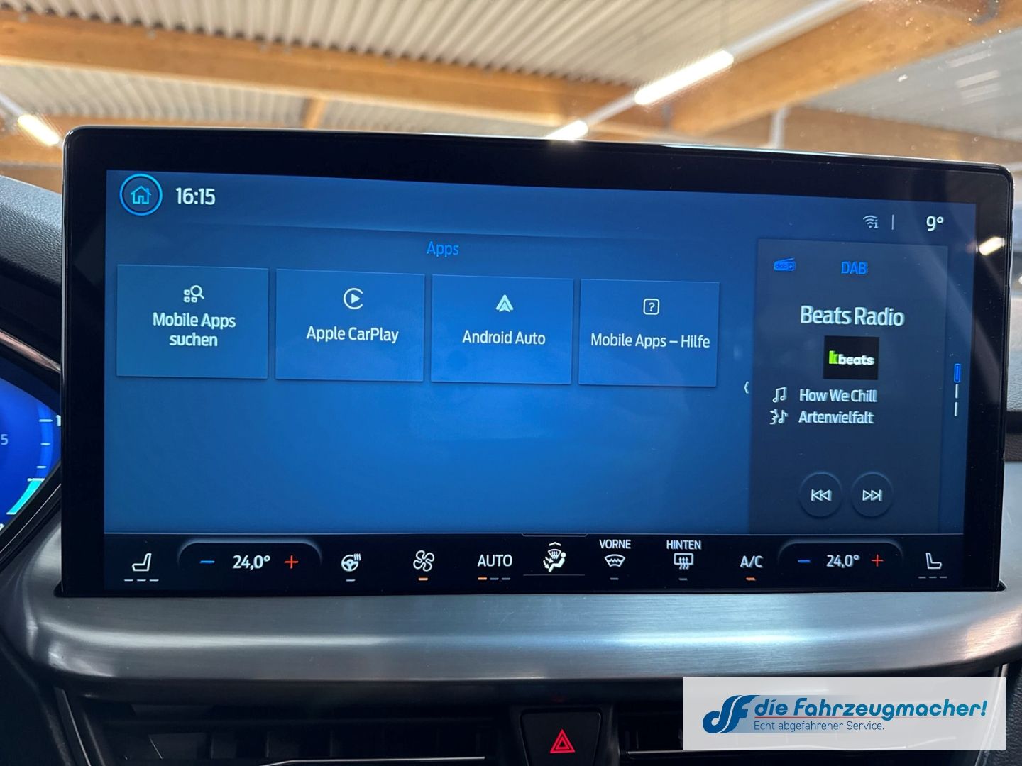 Fahrzeugabbildung Ford Focus Turnier Titanium X Navi Digitales Cockpit
