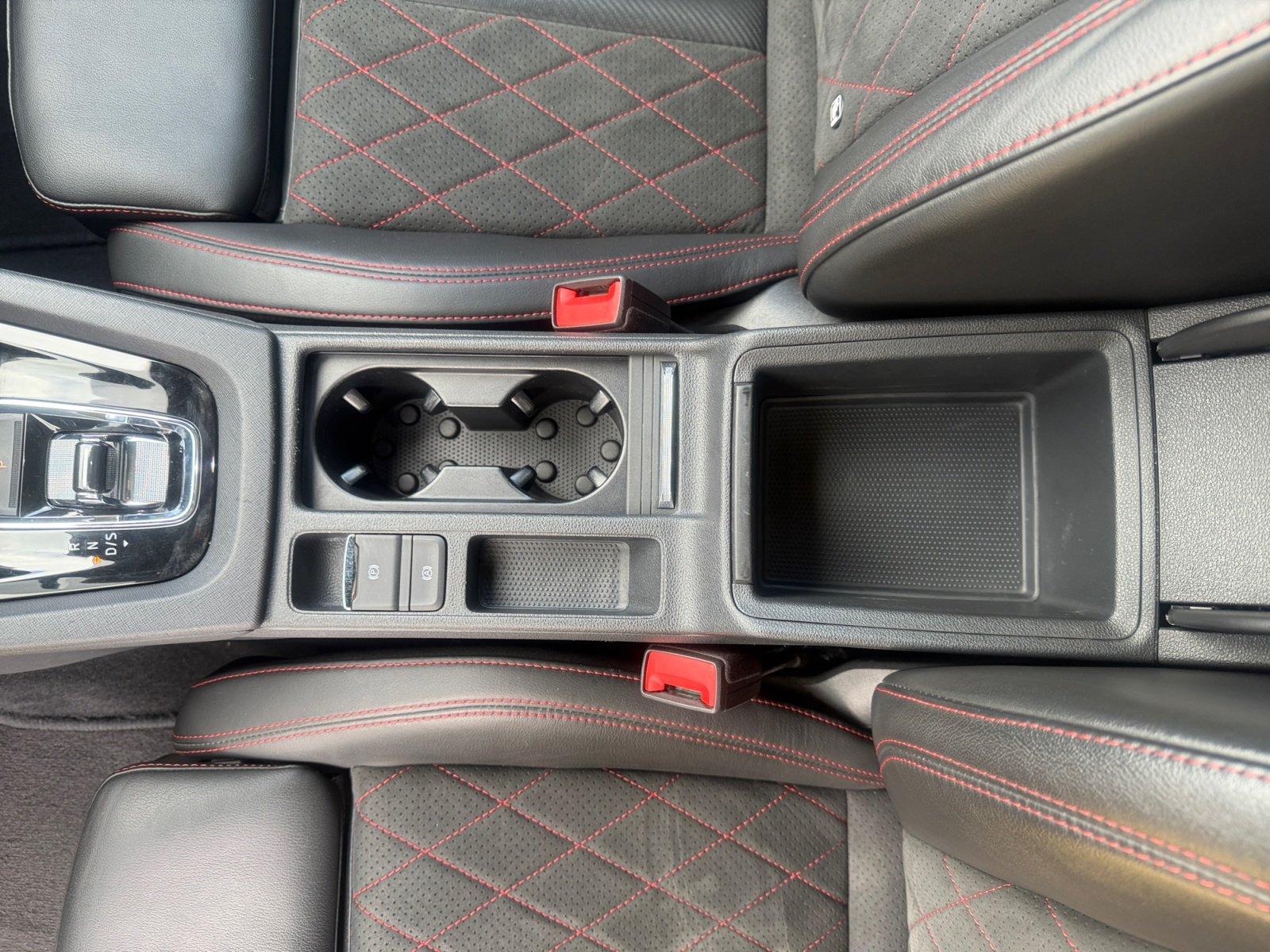 Skoda Octavia Combi RS Plus 2,0l ACC+4xSHZ+LED+KAM
