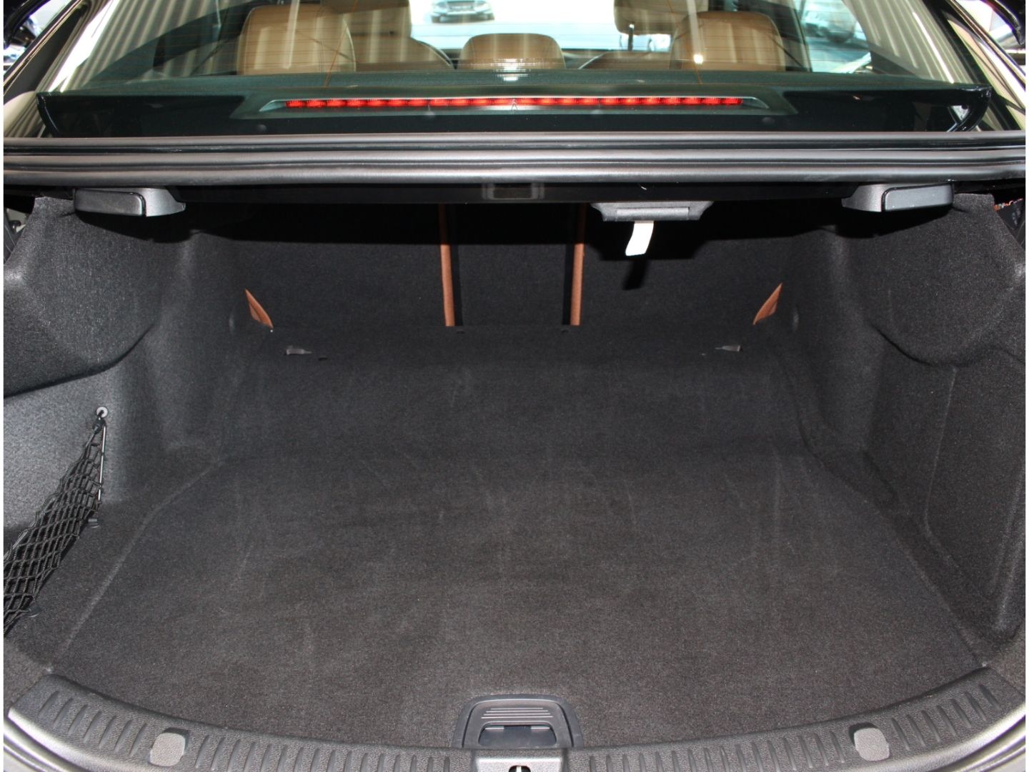 Fahrzeugabbildung Mercedes-Benz E 400 d 4Matic AMG Line 4Matic Facelift 1.Hand