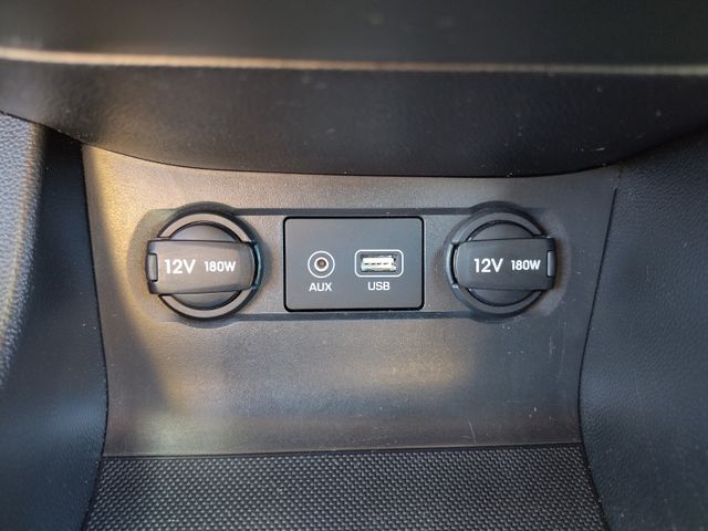 Hyundai i20 Sport Klima Sitz- und Lenkradheizung