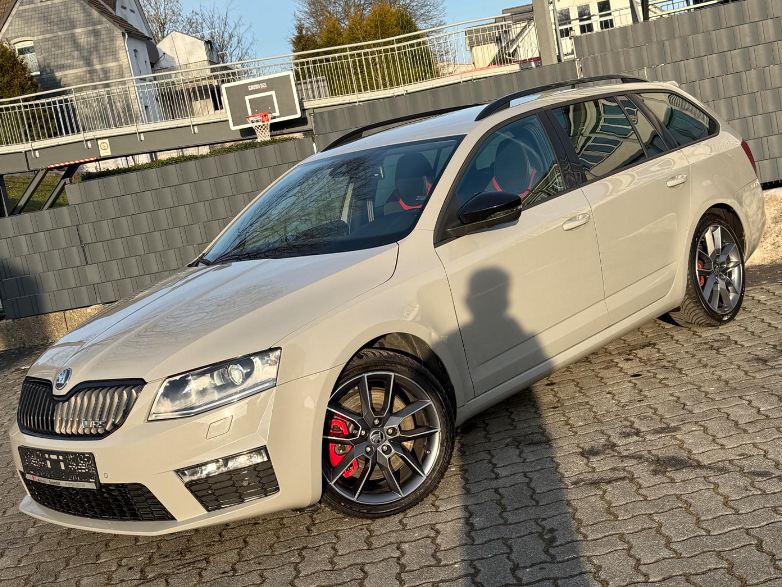 Skoda Octavia Combi RS