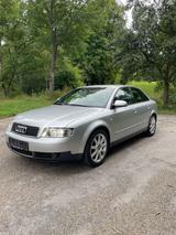 Audi A4 B6 1.8t S-Line - Audi A4 aus 2002: Line