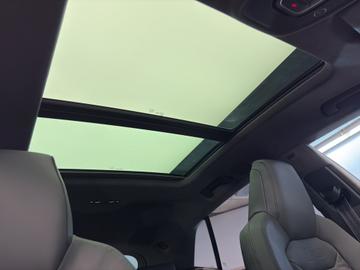 2026 AUDI RSQ8 缩略图 19