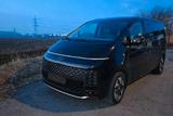 Hyundai STARIA 2.2 CRDi Signature 7-Sitzer Auto 4WD ... - Hyundai STARIA von privat
