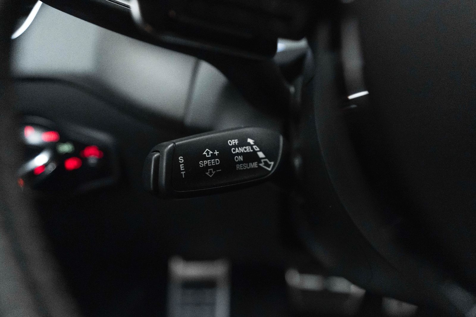 Fahrzeugabbildung Audi SQ5 3.0TFSI QUATTRO B&O BIXENON KAM NAV ALC PANO