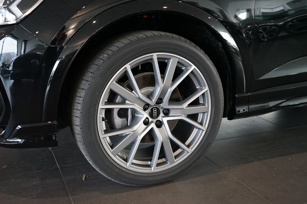 AUDI Q3 Sportback 40 TDI | 2x S line | Pano | SONOS AUDI Q3 Sportback 40 TDI | 2x S line | Pano | SONOS