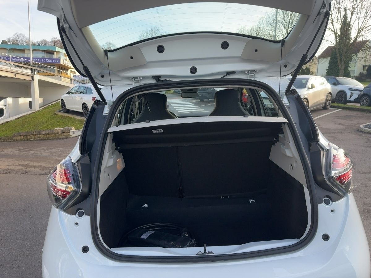 Fahrzeugabbildung Renault ZOE E-Tech Evolution R135 EV50 E-Tech 100% el. E