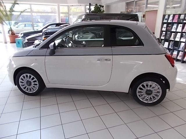 Fahrzeugabbildung Fiat 500 Dolcevita 1.0 Hybrid + Bicolor