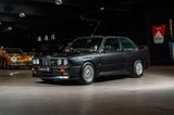BMW M3 E30 / Renovated - BMW M3: E30