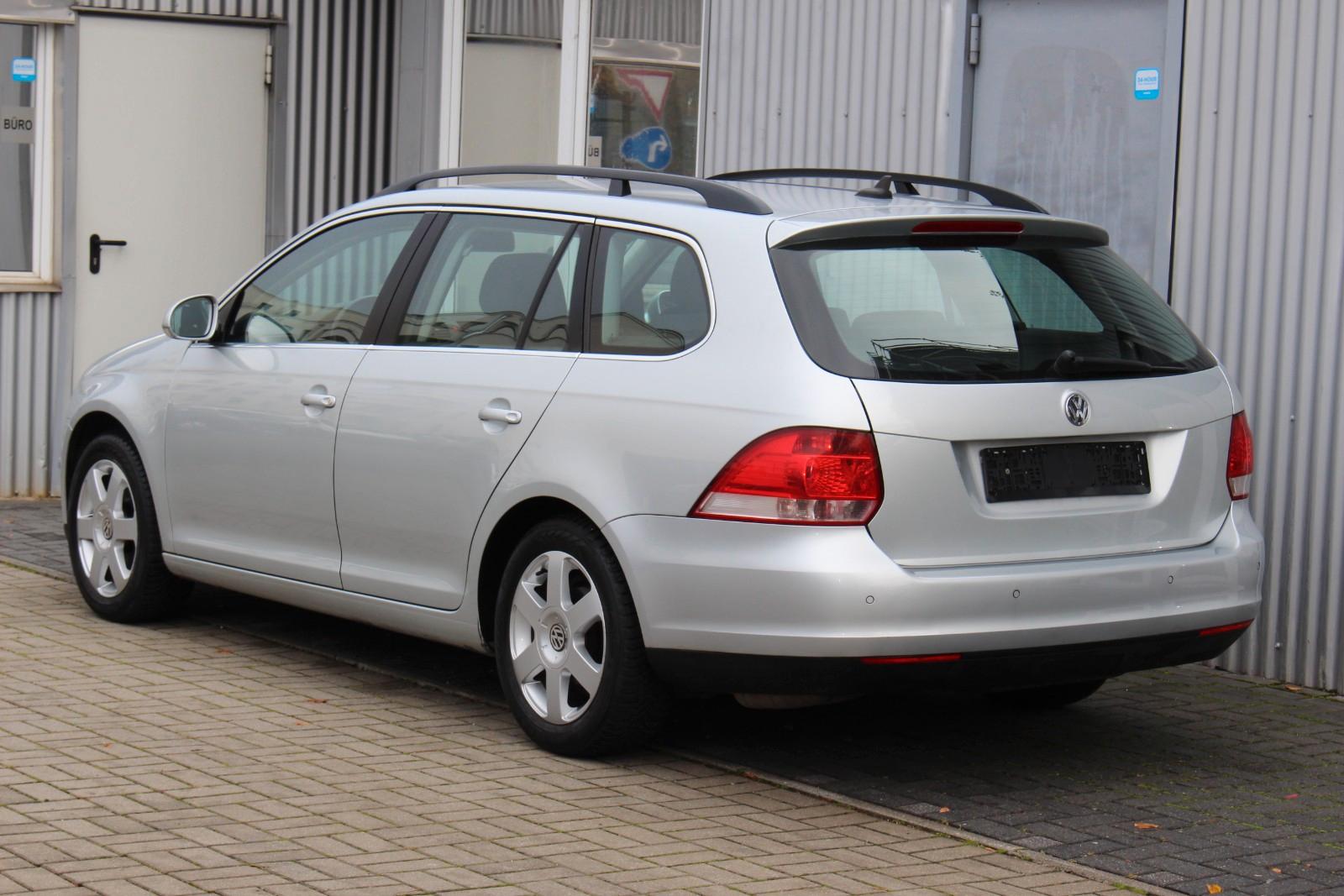 Volkswagen Golf 2008 — engine 1.390 cm³, 122 HP (90kW)