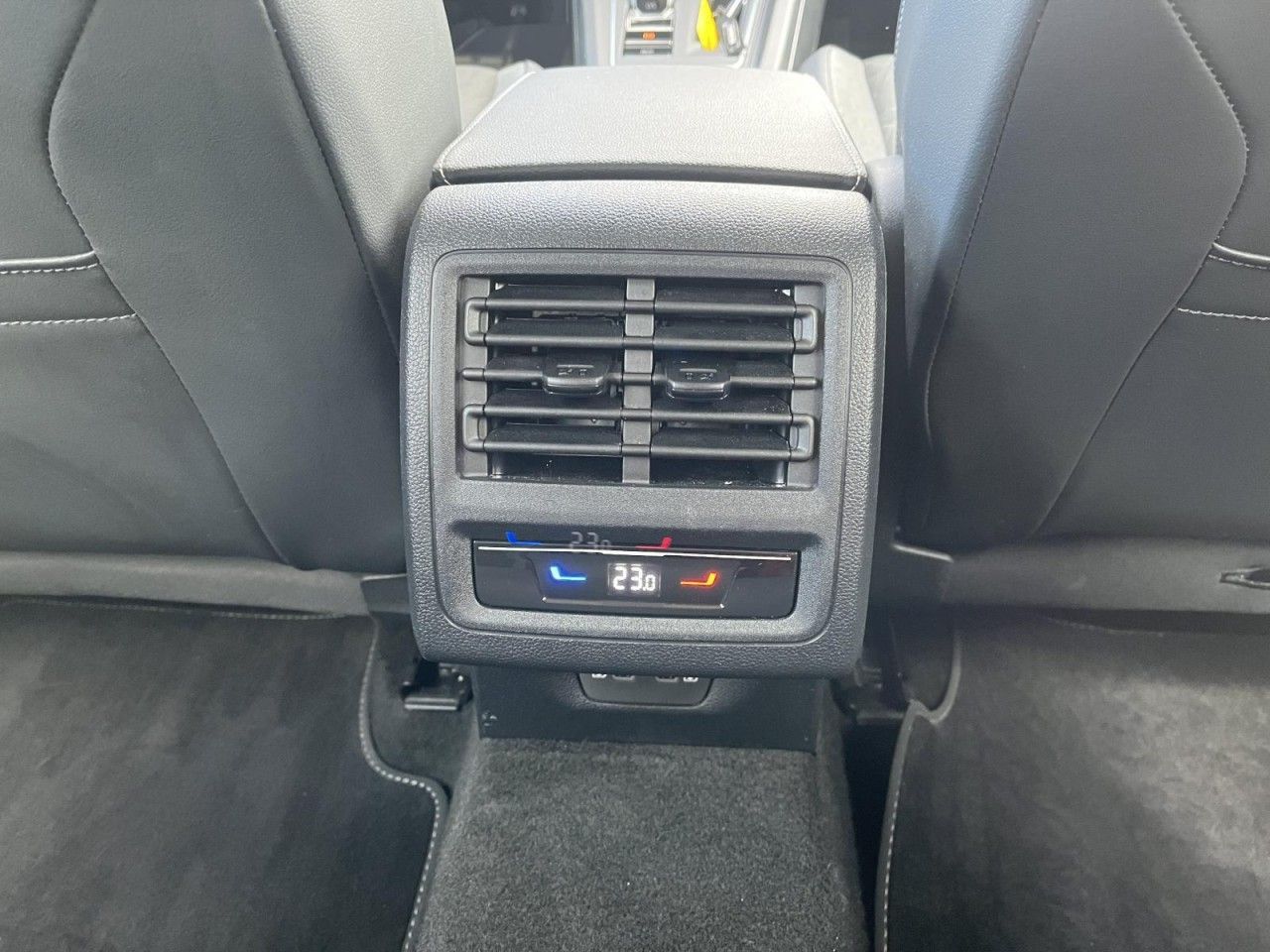 Volkswagen Golf - Bild 20