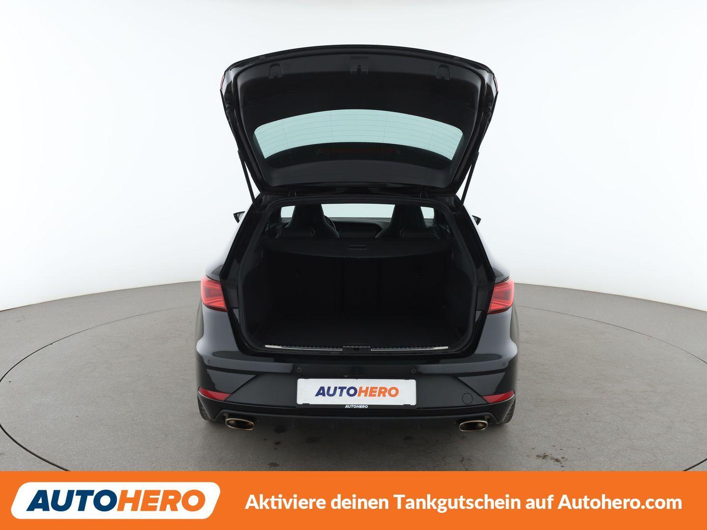 Seat Leon 2.0 TSI Cupra 300 4Drive Aut.*NAVI*LED*CAM*