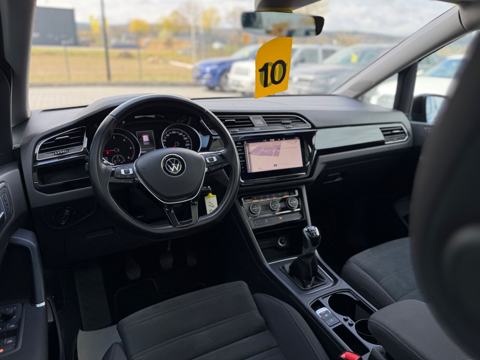 Touran Comfortline 2.0 TDI Alcantara Navi Pano.