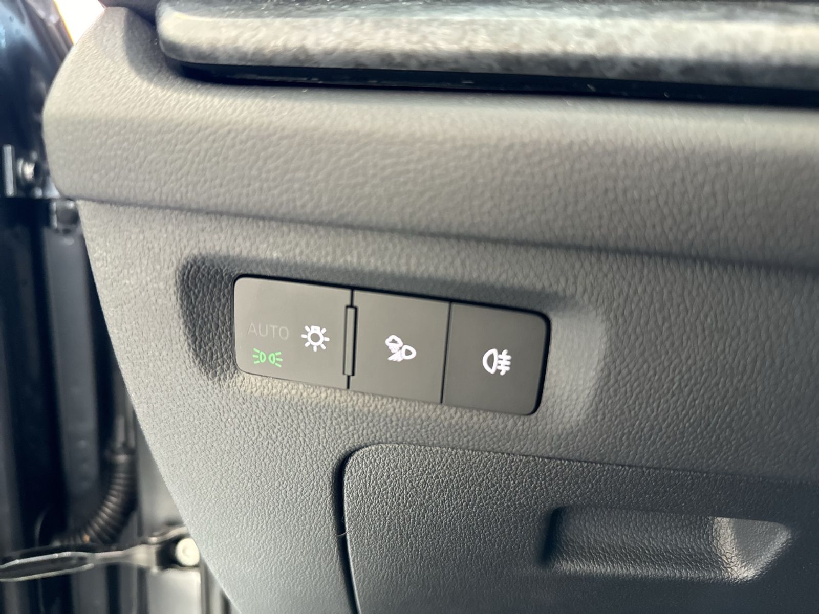 Octavia Combi Ultimate Schwarz 2.0 TDI, AHK, PAN