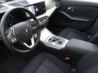 BMW 330 - Vorschau Bild 11