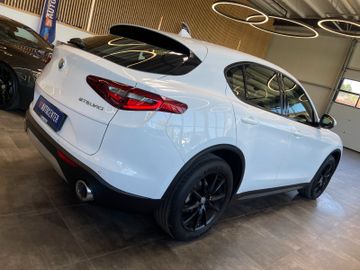 Alfa Romeo Stelvio Super Q4 *KAM*NAVI*TEMPOMAT*LKHZ*