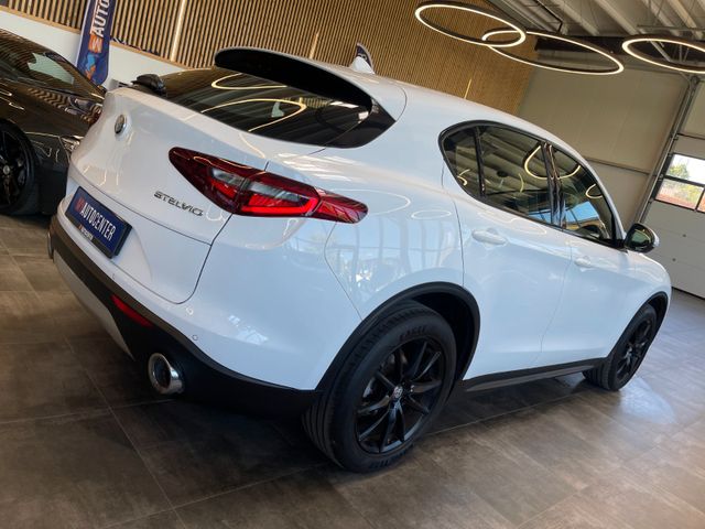 Alfa Romeo Stelvio Super Q4 *KAM*NAVI*TEMPOMAT*LKHZ*