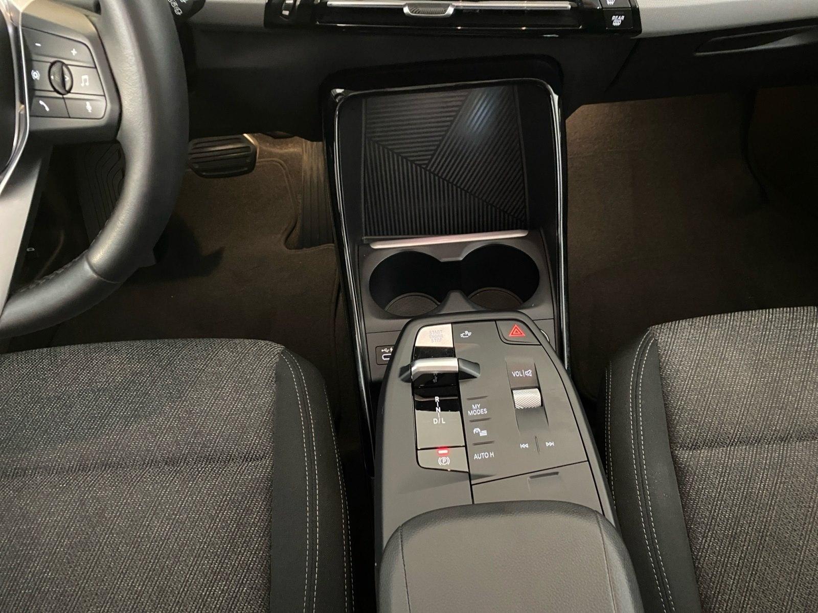 BMW 218 Active Tourer 218i Active Tourer Kamera Sitzheizung, миниатюра 9