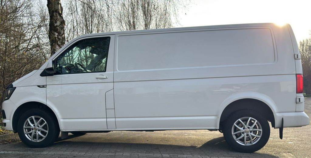 Image of Volkswagen T6 Transporter