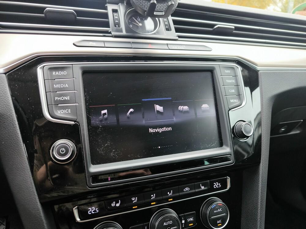 Volkswagen Passat 2015 — photo 9