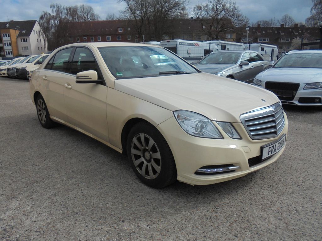 Mercedes-Benz E 200