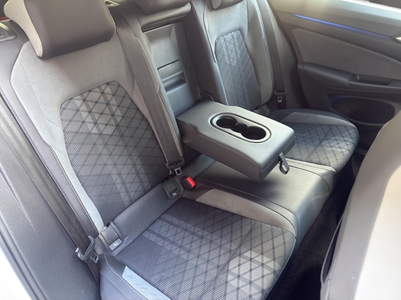 Volkswagen Golf VIII Variant R-Line eTSI/ IQ.Light/ Kamera, миниатюра 19