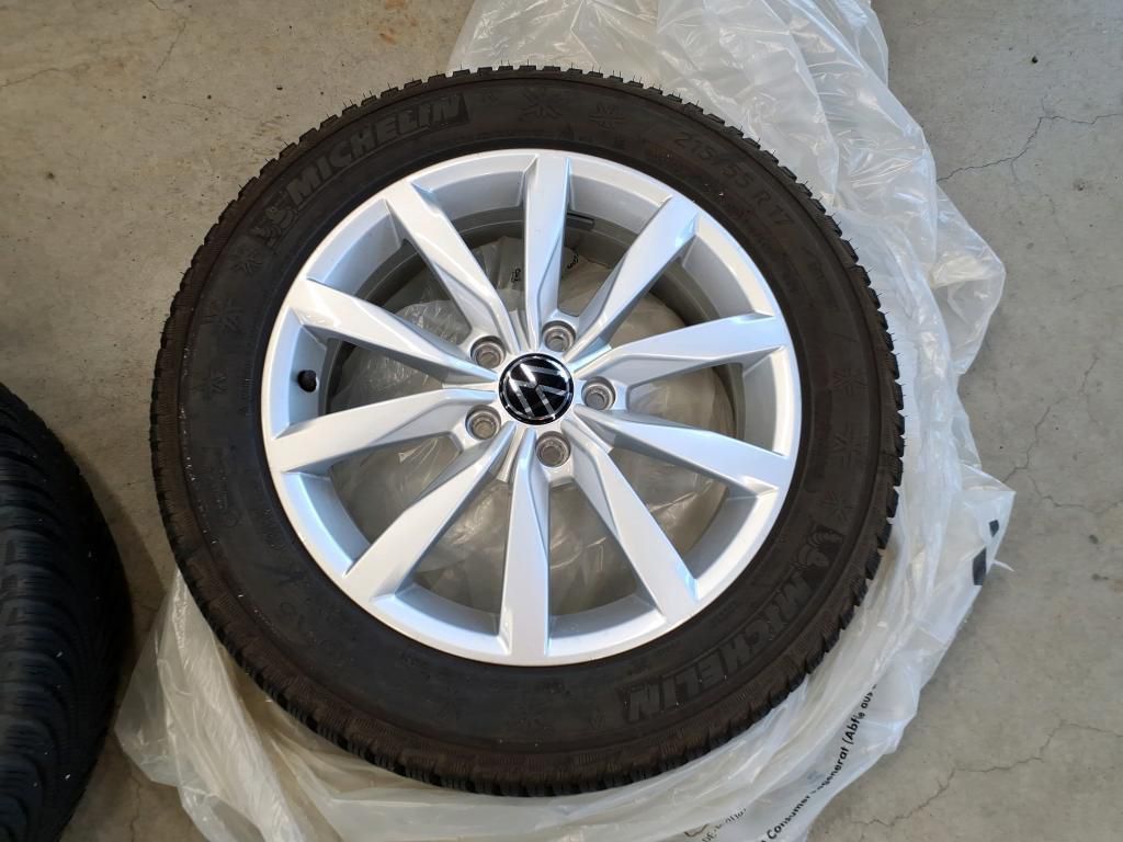 Volkswagen T-Roc R 4Motion 2.0 TSI 221kW 7-Gang DSG 4 Türen