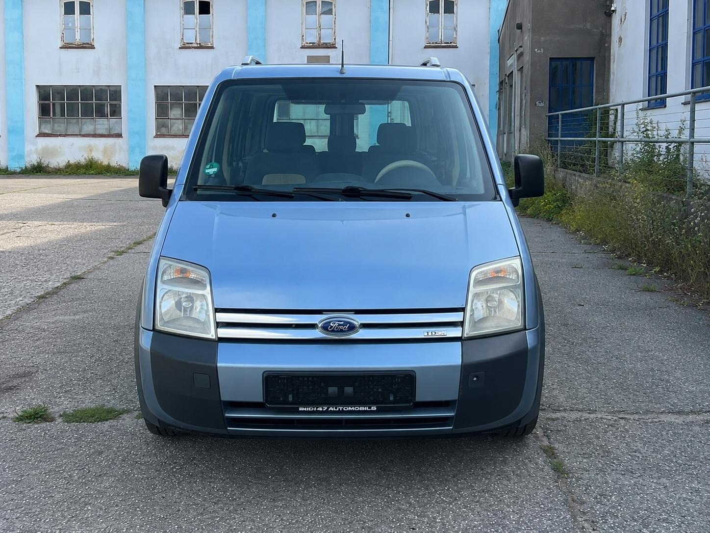 Ford Tourneo in Lübeck für 4.650 € | mobile.de