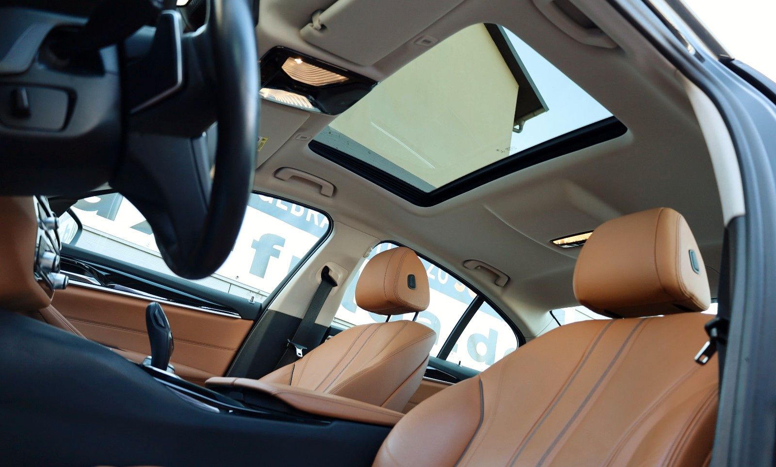 Fahrzeugabbildung BMW 530e xDrive Leder,Navi,LED,HUD,SD,Apple CarPlay,