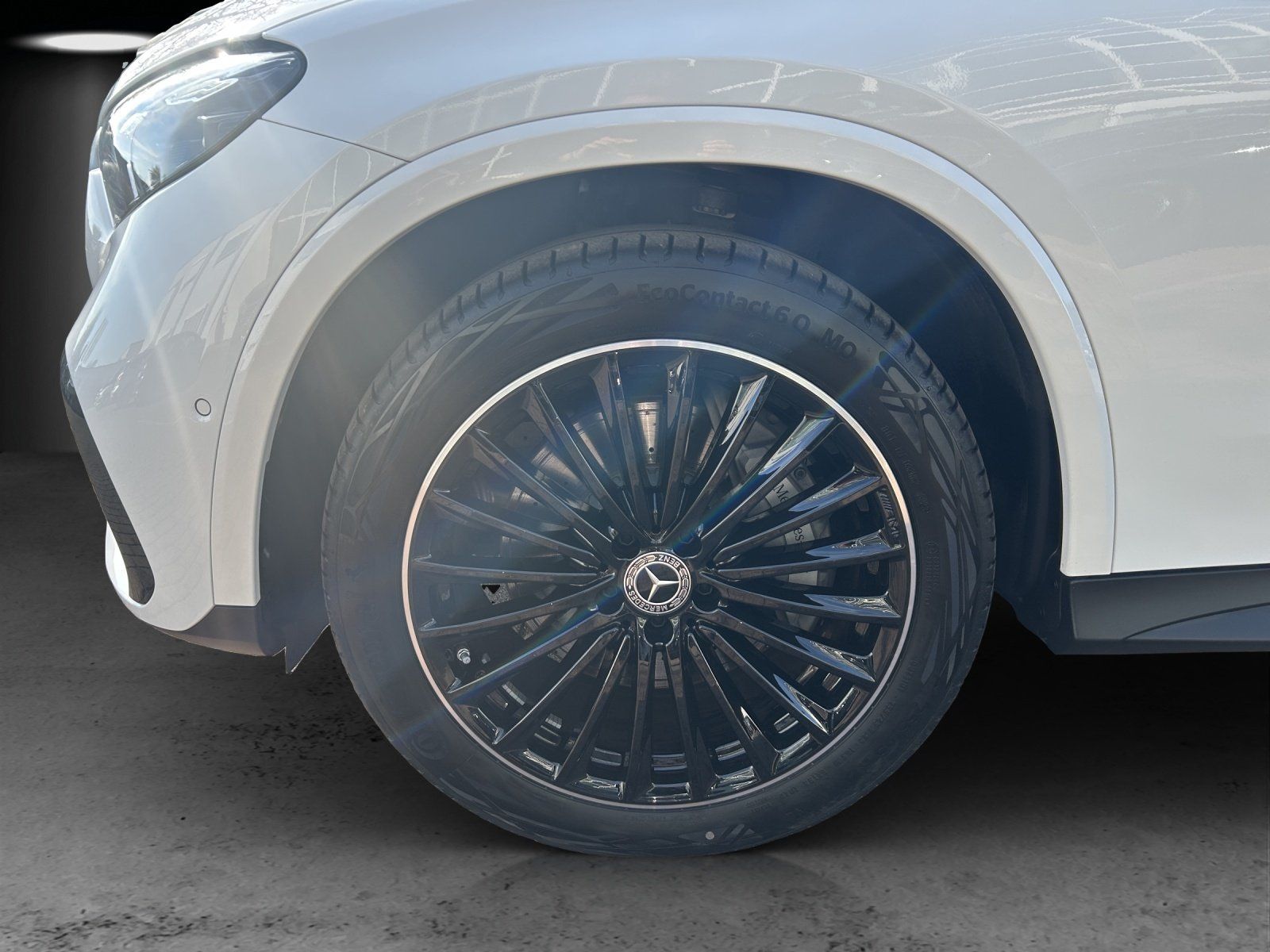 Fahrzeugabbildung Mercedes-Benz GLC 300 Cpé AMG Prem+ AIRMATIC Sitzklima AHK 20"